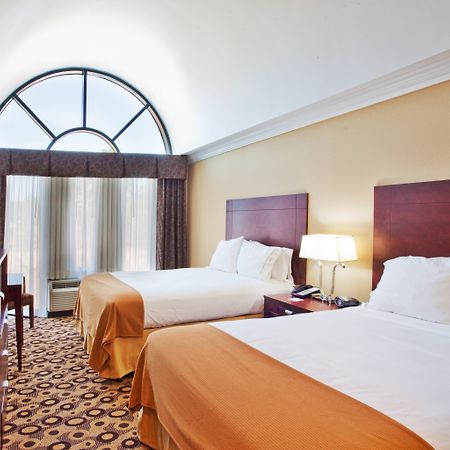 Holiday Inn Express & Suites Macon - I-475 By Ihg Esterno foto