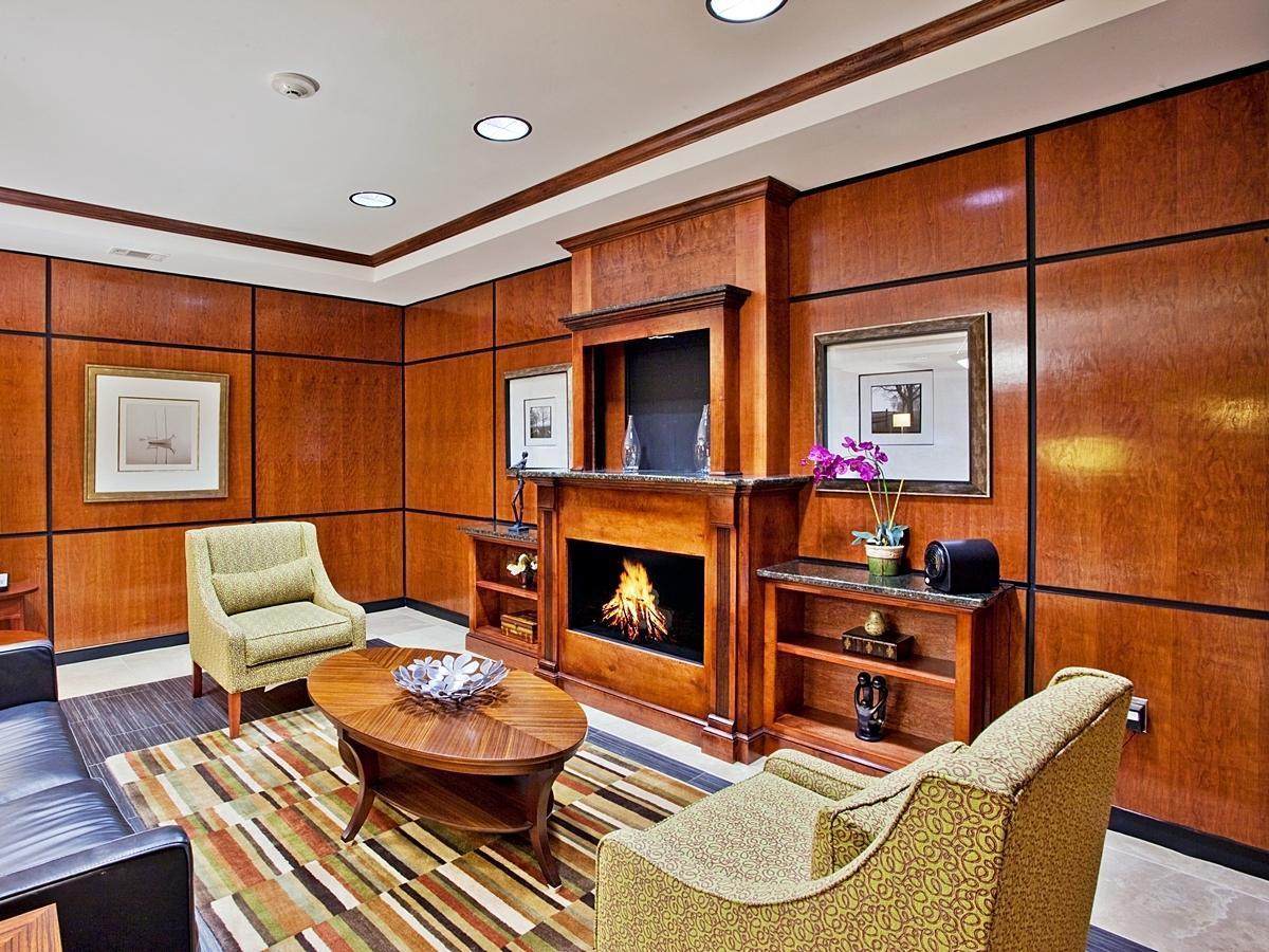 Holiday Inn Express & Suites Macon - I-475 By Ihg Esterno foto